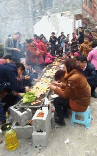 小叶娱记 “为啥朋友看到女友的自拍,说我被绿了?”评论区眼太尖了!