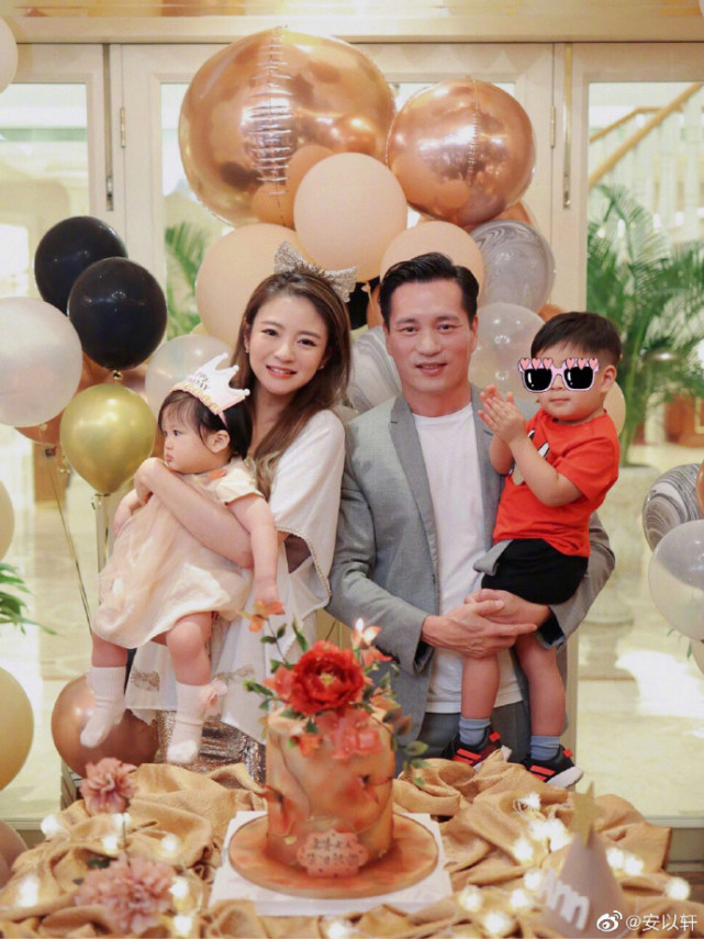 安以轩|安以轩晒一岁半儿子跳舞视频，66正脸罕曝光，软萌可爱更像爸爸