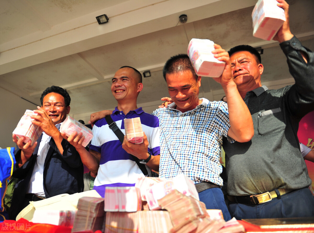 应届毕业生|中国烟草大量招人，面向2类人才优先录用，年薪6位数起！