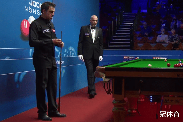 奥沙利文|漂亮！奥沙利文连续轰出两杆破百，3-1领先，上届黑马成看客