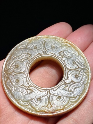 和田玉籽料|明 和田玉籽料 凤纹 玉璧 挂件