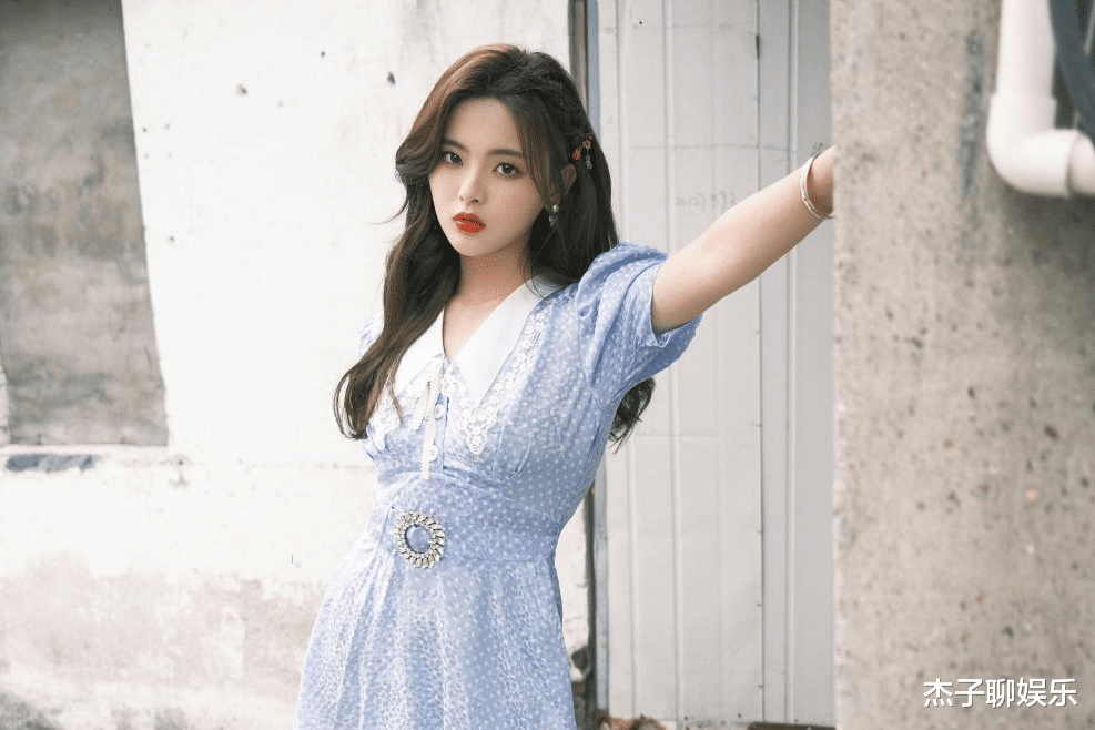 杨超越|从打工妹到顶流明星，如今投资做老板的杨超越：只想搞钱