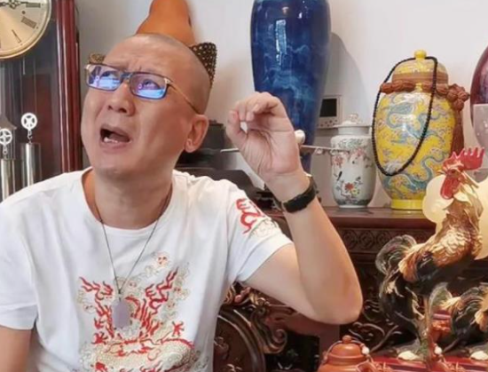 郭德纲|相声演员汪洋直播中坦言，不记恨郭德纲，当年他是受人指使？