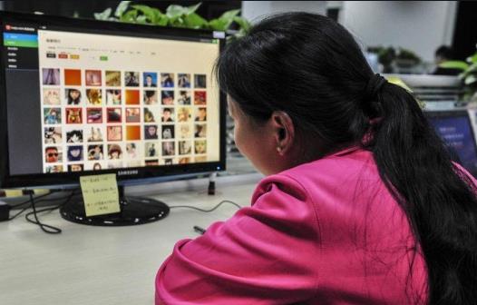 穿衣搭配|月薪过万的新奇职业，新员工跃跃欲试，老员工却“苦不堪言”？