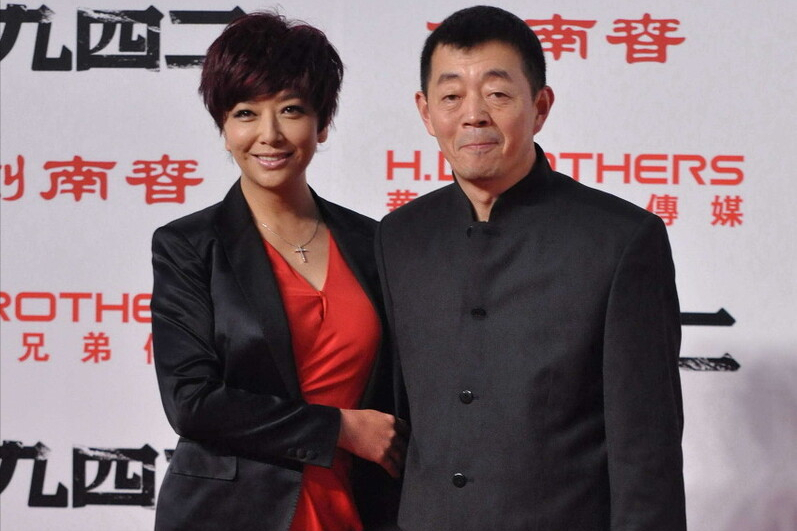 排毒 看了江珊的这款发型，突然发现：“中年女性剪短发，减龄不过时”
