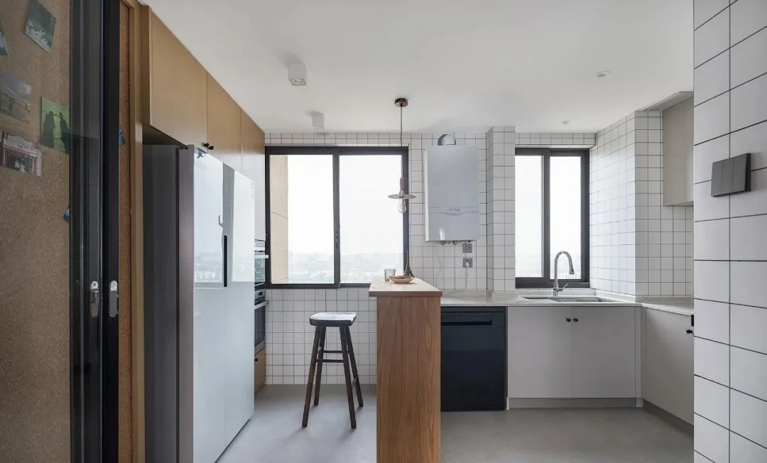 |108㎡现代简约风，简约中透着一股清新和神秘感