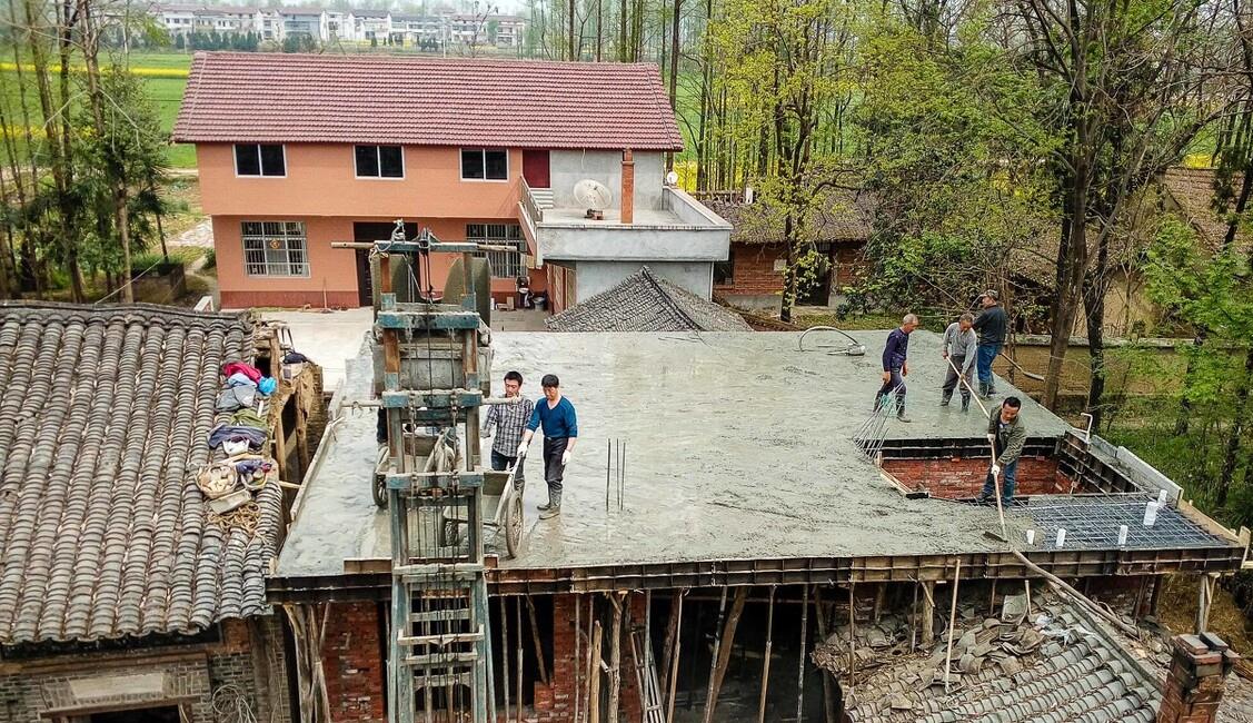 |自建3层房屋，楼板能用325水泥吗？为什么？与425水泥有何区别？