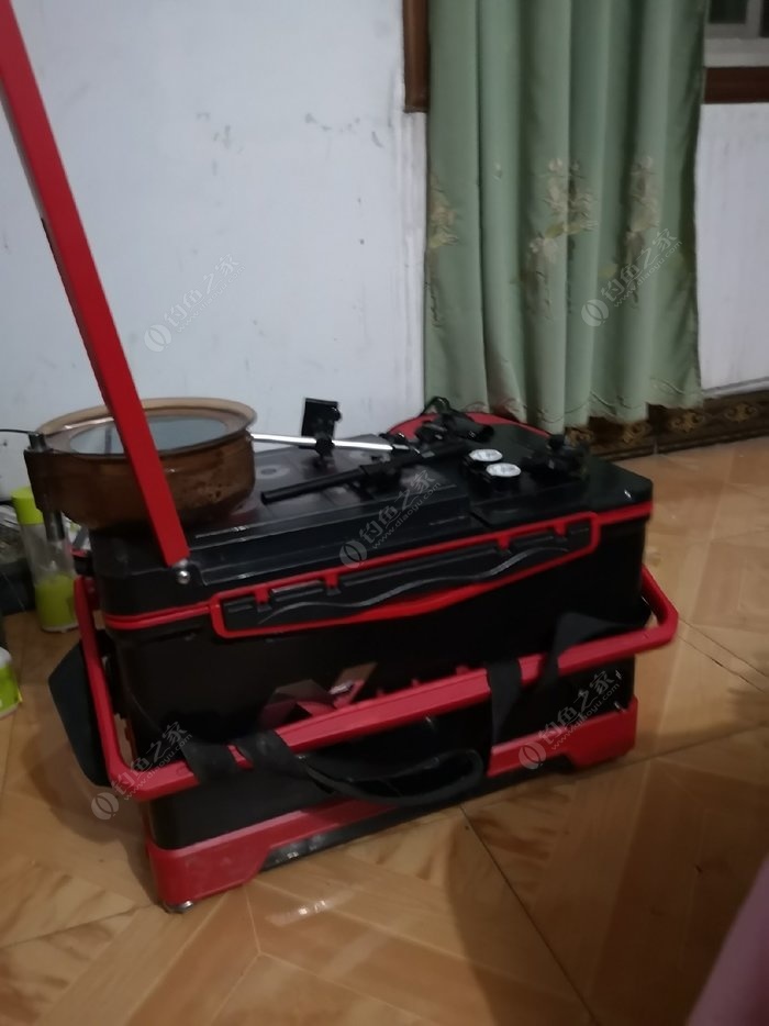 |钓椅还是钓箱的选购，这是个问题