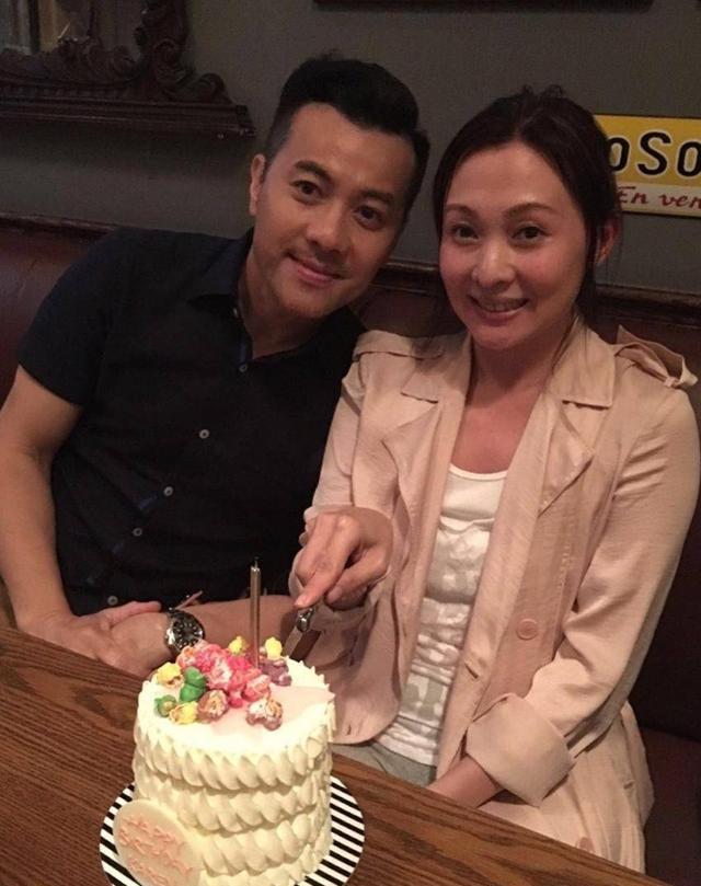 梁汉文|梁汉文回忆陪妻子抗癌过程：戴假发哄妻开心，怕曝光病情影响治疗