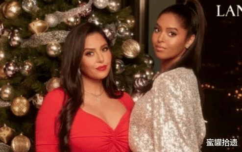 |一起捞金！瓦妮莎与18岁女儿同拍广告，39岁富婆瓦妮莎笑容太迷人