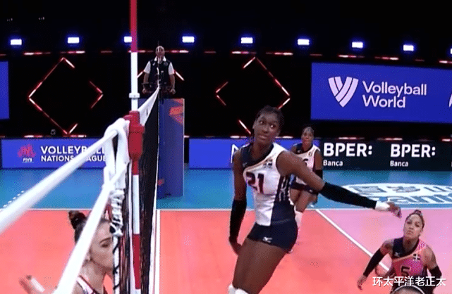土耳其队|1-3！女排联赛爆大冷！世界第4被弱旅掀翻，中国女排保住世界第3
