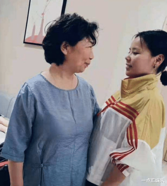 许敏|许敏送美食，老杜有钱送戒指没钱给郭策治病！谁好谁坏一目了然!