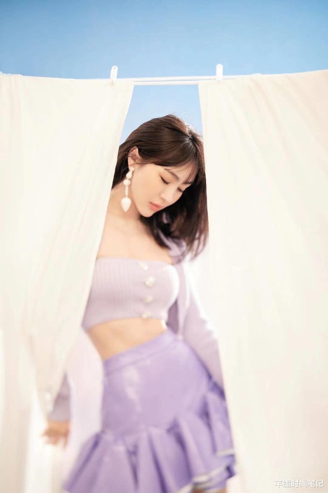 穿衣搭配|李菲儿公认的“铁刘海”,辨识非常高,袁冰妍也去模仿她的刘海?