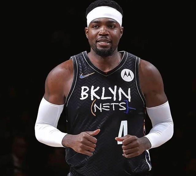 六六时尚|狂野！篮网或签2球星，阿德好消息，西蒙斯被喷，利拉德有新动态