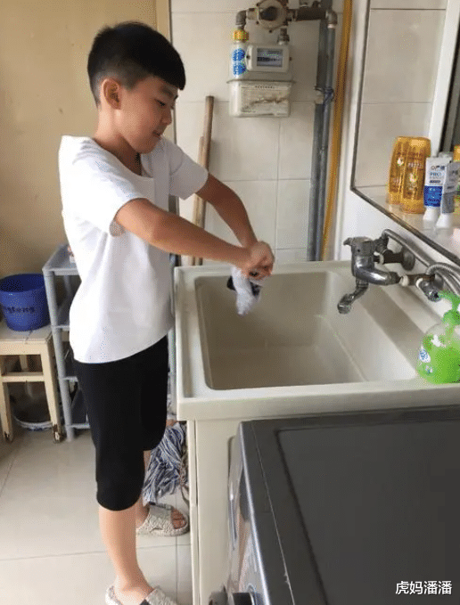 虎妈潘潘|孩子的家务意识应该从小养成，不仅对孩子有益，对家庭更有好处