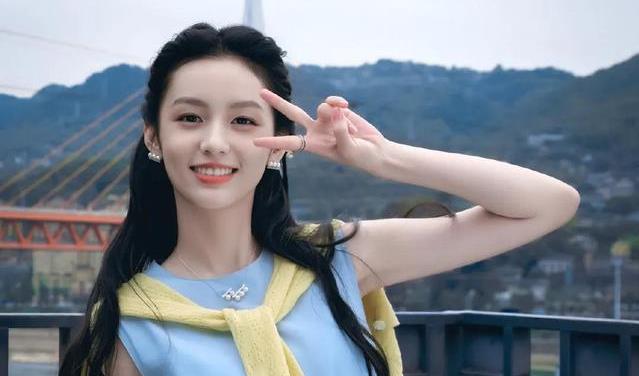 金鸡奖|一边实至名归，一边滥竽充数，网友：这届金鸡奖水分太大