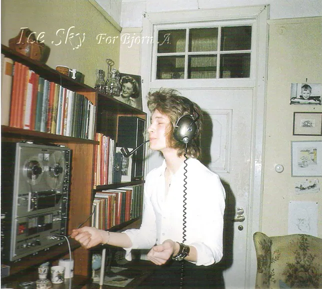 章泽天|被恋童癖毁掉的美少年,终于开口说话了