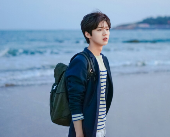 亮剑|微博评论过亿，如今烂片不断，一年只录一档综艺，鹿晗真的糊了？