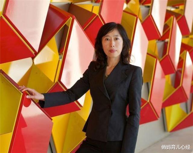 俏妈育儿心经|北大才女公派出国，却加美国籍当院士，年近五十回国引争议