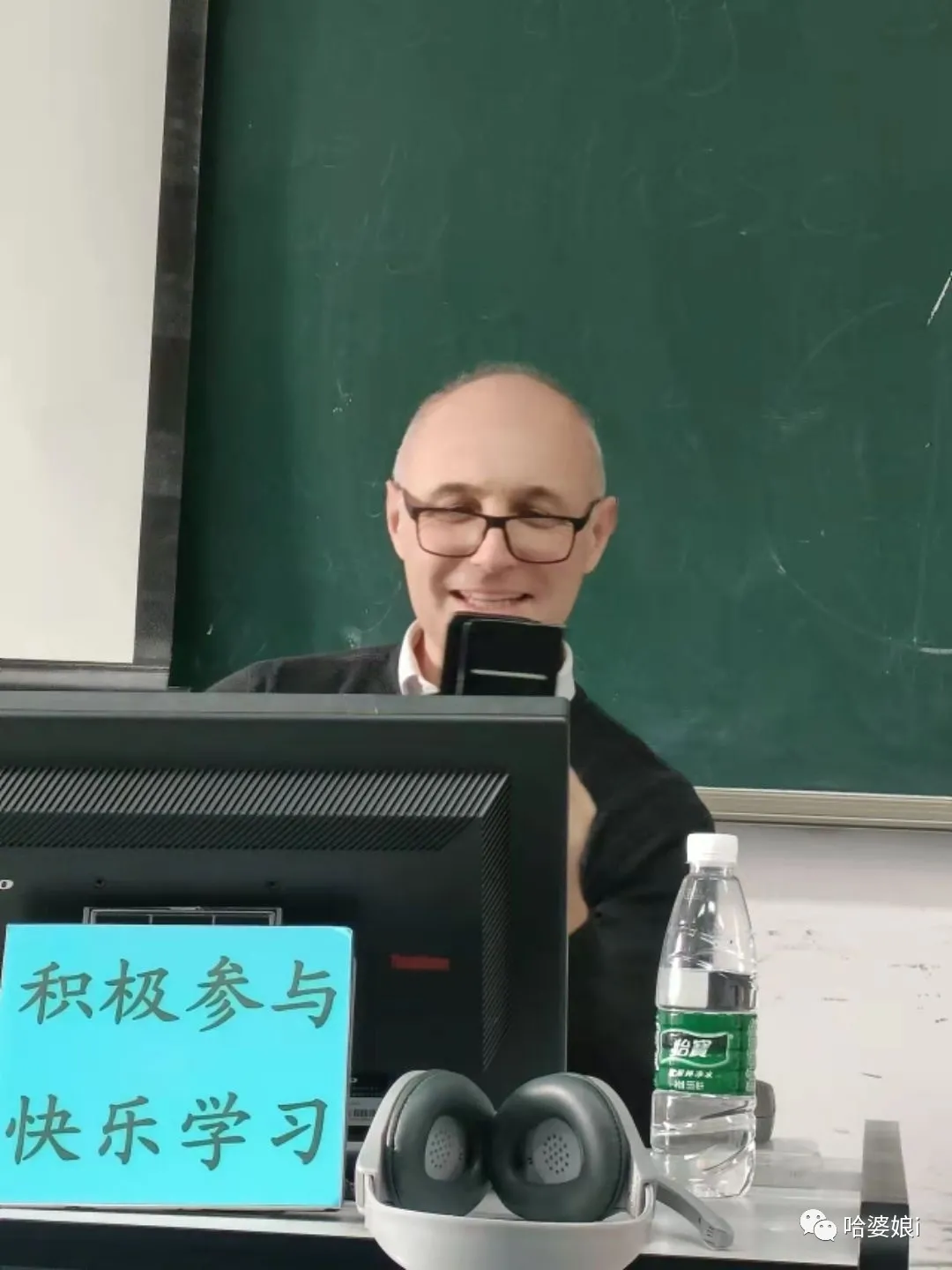 |著名童星偷偷整了容 这差别也太大了吧！