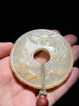 和田玉籽料|唐 和田玉籽料 白玉 云龙纹 玉璧 龙纹璧 挂件 中古玉