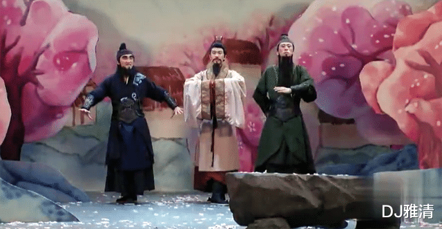 一年一度喜剧大赛|看《喜剧大赛》发现12位宝藏演员，人人戏好却不红，谁是下一个沈腾？