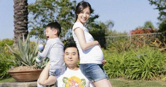 舜网 娱乐圈中恩爱夫妻的典范,相差10岁一见倾心,相恋15天结婚,儿子跟老婆姓