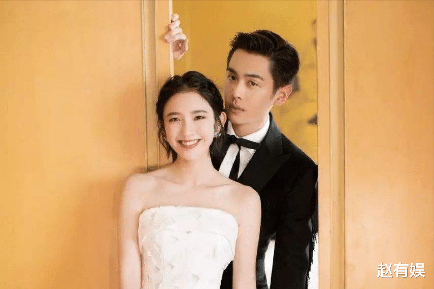 张若昀|教科书般的爱情:狐狸夫妇只爱你的浪漫,网友:人类悲喜并不相通