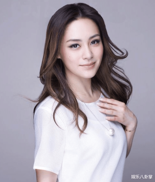 阿娇|40岁阿娇宣布终身不嫁,爱情已败给世俗,毁掉她一生幸福的是谁?