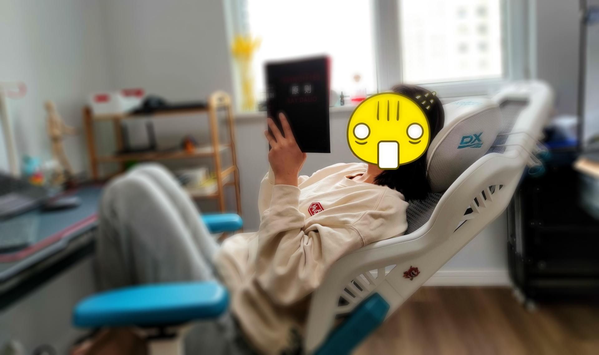 朴实无华，从实用和整洁出发的书桌改造实战