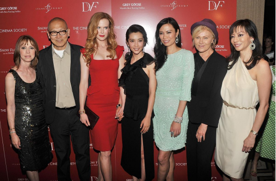 BiuFashion|邓文迪李冰冰同样走出国门，与妮可基德曼同框，韵味却有很大差异