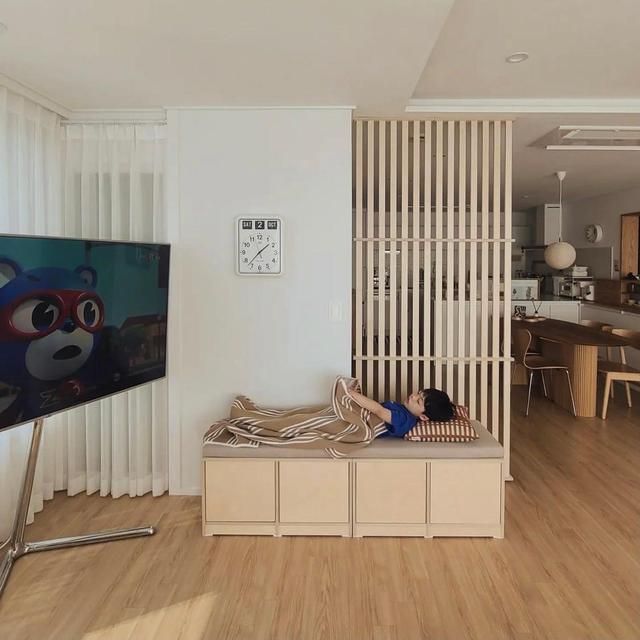 家居师太的 这位韩国太太太有远见，坚持“去客厅化”设计，入住后发现真舒适