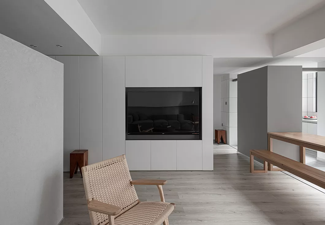 98㎡极简风的家,全屋高级灰+原木风,格调十足!