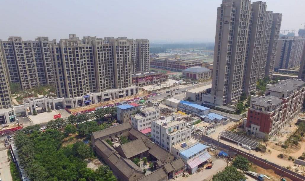 河南|河南“最牛”钉子户，号称给80亿都不拆，开发商进屋后：这谁敢动