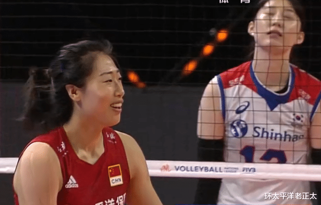 韩国队|3-1逆转！中国女排爆冷丢局，张常宁率队击溃韩国，郎平表情严肃