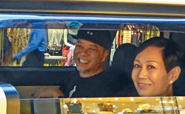 欧阳震华|被骂惨?从圈内一哥变软饭男,都是因为娶了她?