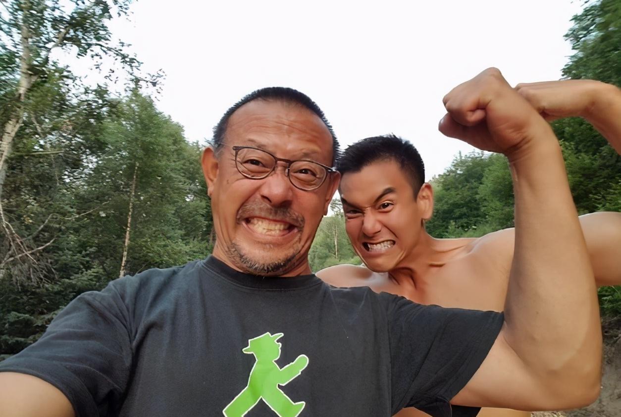 刘学义|十五年暖男形象崩塌，彭于晏近照肥胖邋遢，当街对粉丝竖中指