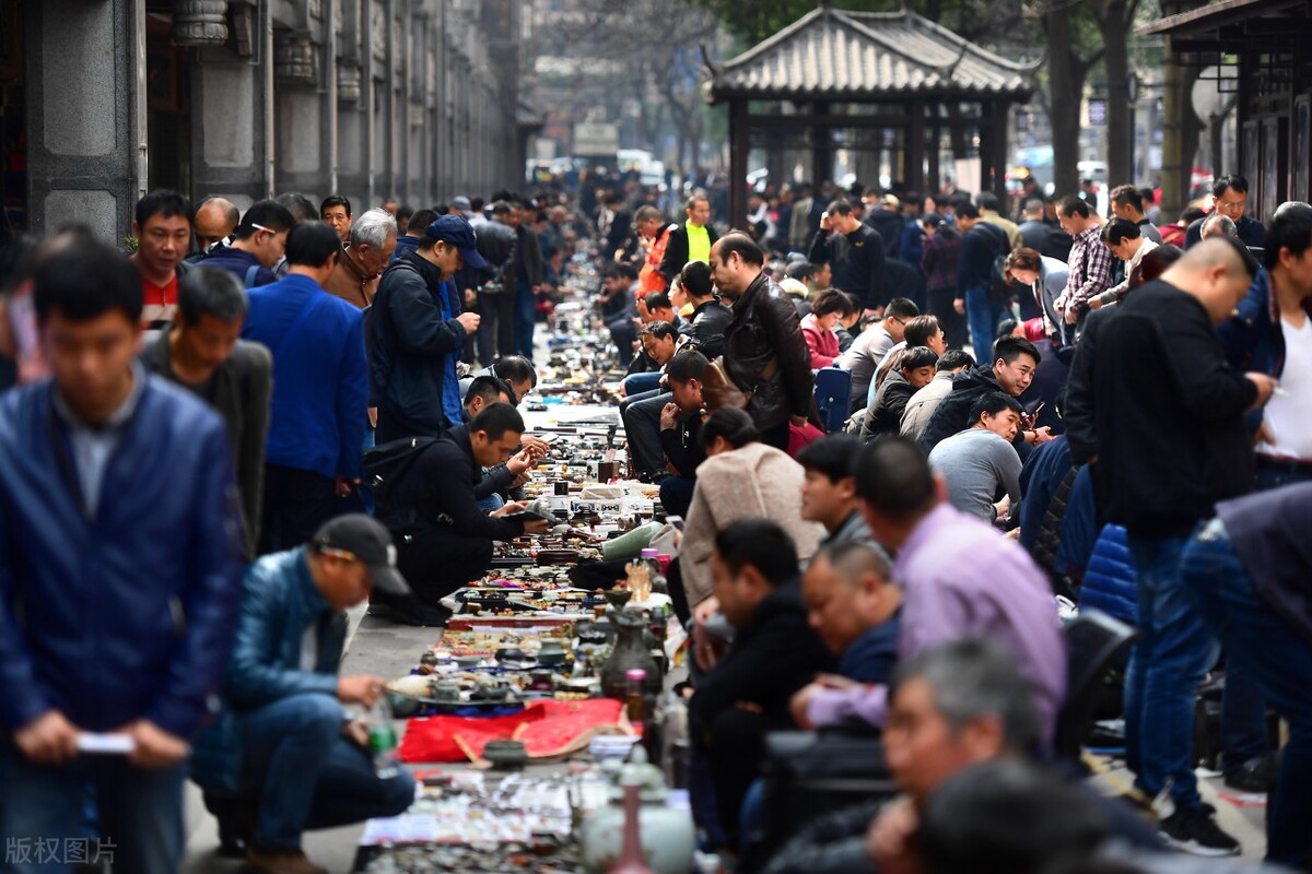 |为什么2021年古玩收藏家更穷了，还不如2020年？藏友：没渠道没钱
