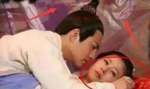 林心如|笑到肚子疼的穿帮镜头，林心如的塑料膜抢镜，刘涛的腿骗咱多少年？