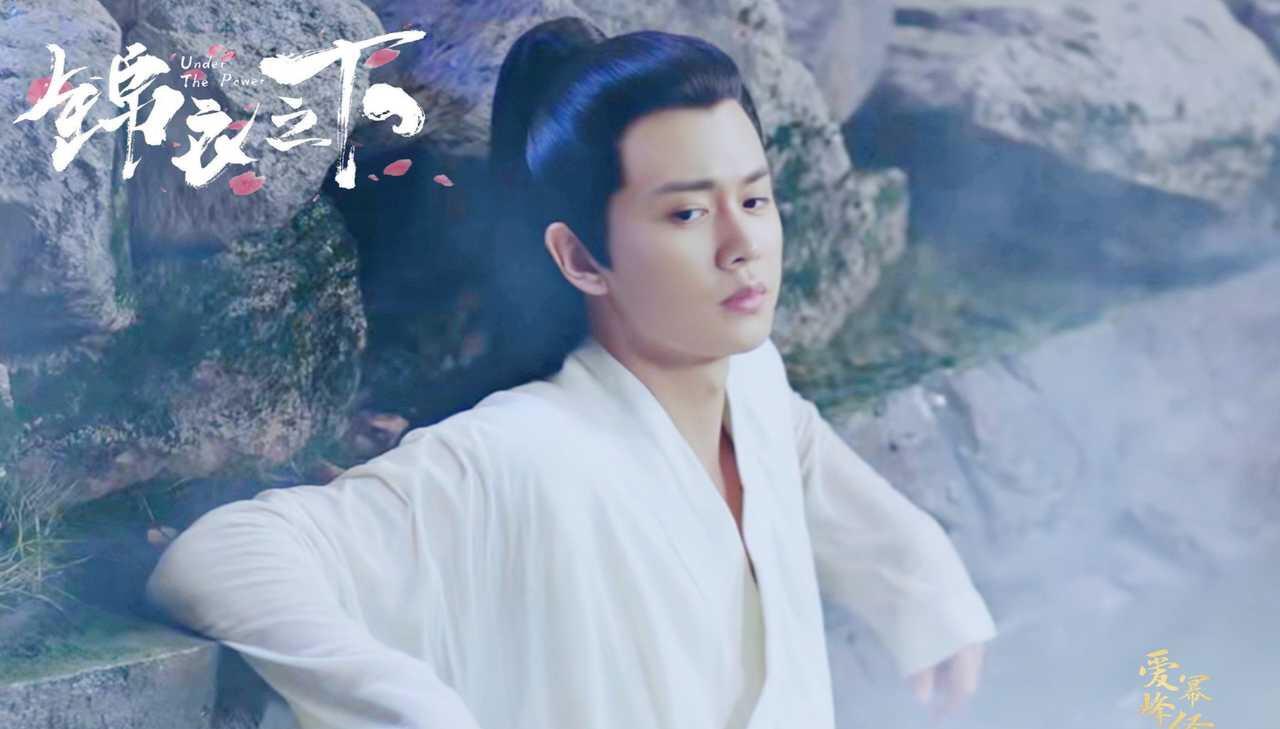 陆绎|陆绎病中仍旧不忘秀恩爱，他给她的宠爱，别人只能羡慕了