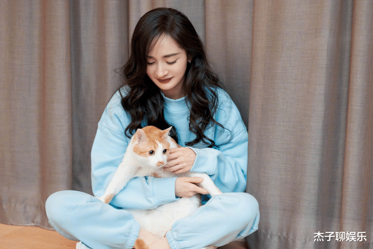 杨幂|杨幂新戏《娇藏》遭粉丝抵制，35岁的她何时才肯走出舒适圈？