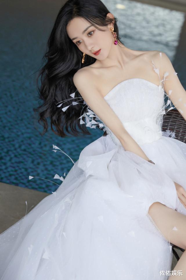 赵丽颖|表白冯绍峰？赵丽颖罕见谈爱情观：不依附对方的情感，能独立思考