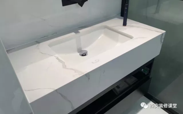 岩板用到哪都行，慎选一体盆