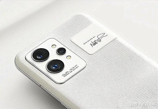 一加科技|不只是简单冲高,realme新机细节、版本也很到位!友商或许还没有