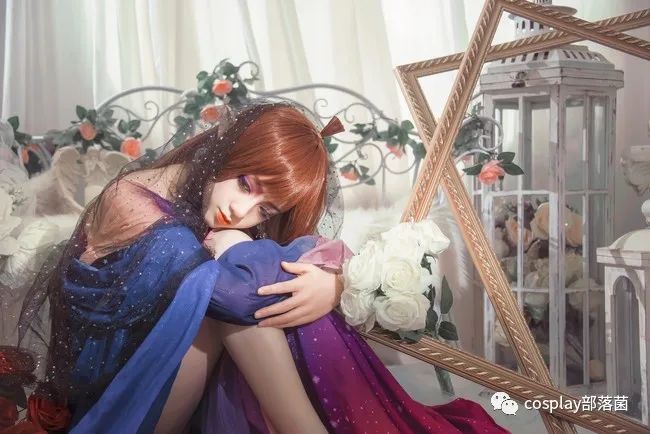 凹凸世界|cos：凹凸世界凯莉玫瑰战争cos正片