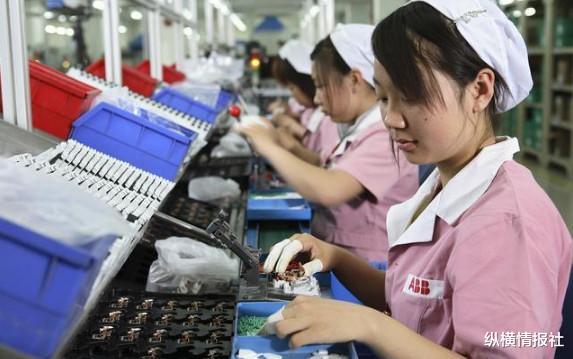 衬衫|又一职业出现“空窗期”,每个月收入过万,年轻人却认为没面子?