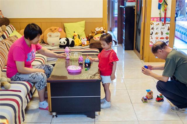 你像意外|宝妈一管教孩子，爷爷奶奶就跳出来护孙子，这是不惯坏不罢休吗