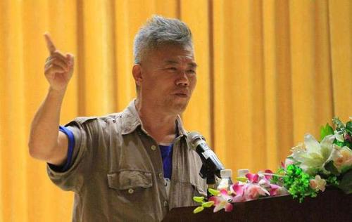 深度学习|柳传志是历史的罪人吗？他让中国芯片技术落后30年，心疼倪光南