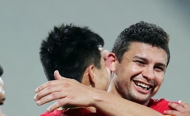 國(guó)足|國(guó)足2比0戰(zhàn)勝菲律賓，球迷揪出場(chǎng)上最大水貨，賽后評(píng)分隊(duì)內(nèi)墊底