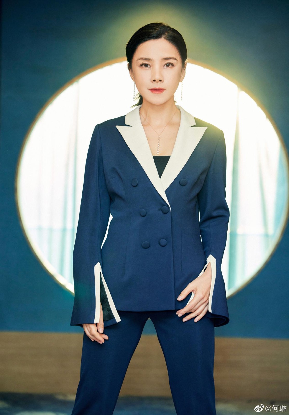 王冠|何琳：嫁给母校老师，为公婆息影5年，我一生只结一次婚